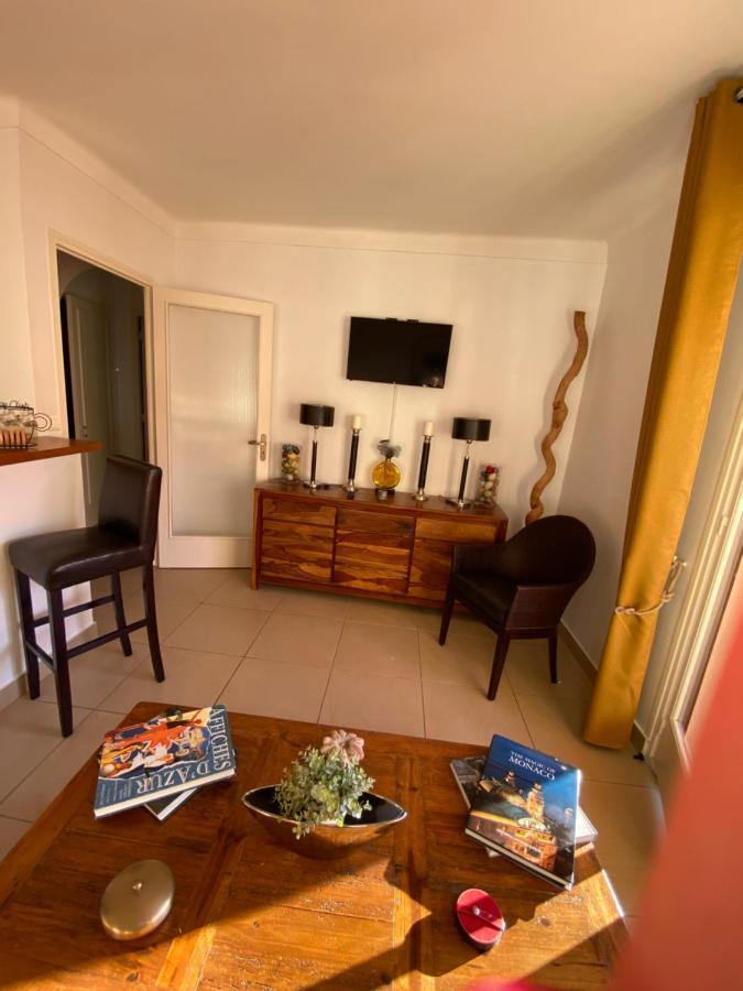 Charmant 2 Pieces Vue Sur Mer Et Monte-Carlo A Roquebrune Cap Martin Exterior foto